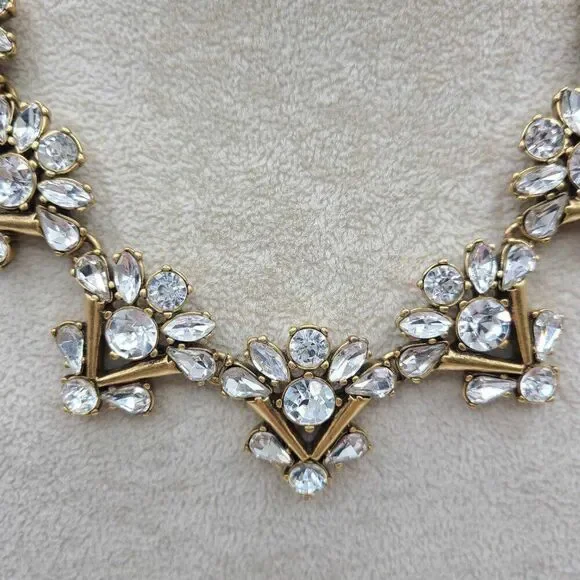J Crew Clear Crystal Gold Tone V Cluster Statement Necklace - Picture 5 of 9